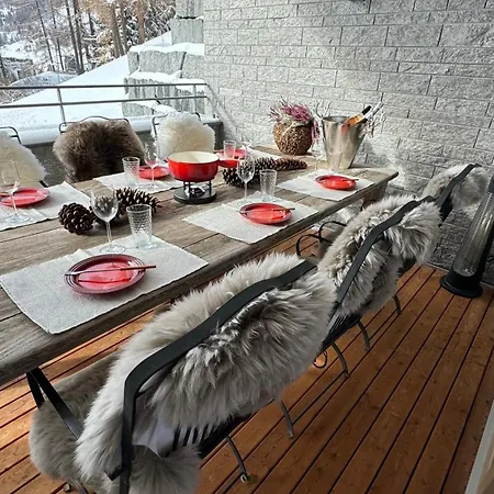Alpine Luxury With Access To 5 Star Apartamento Davos