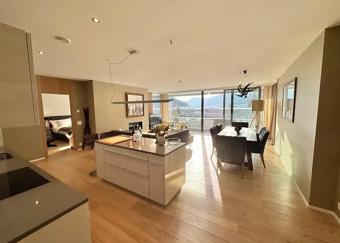 Alpine Luxury With Access To 5 Star Lägenhet