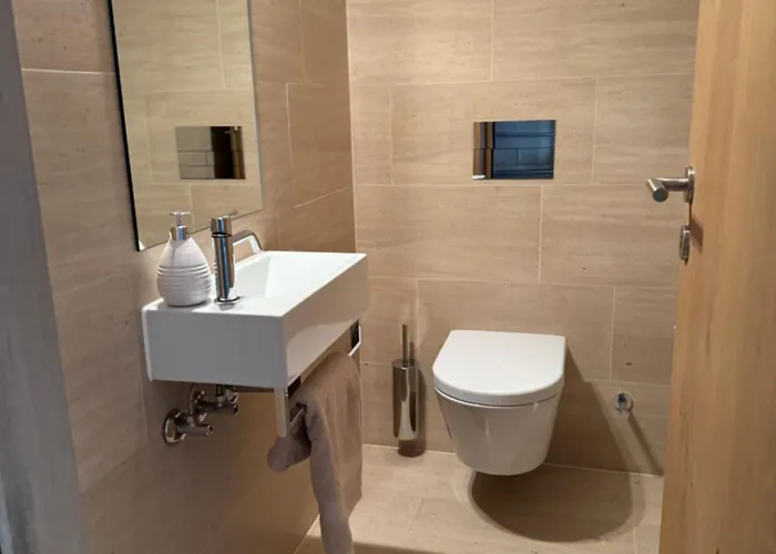 Alpine Luxury With Access To 5 Star Apartman *